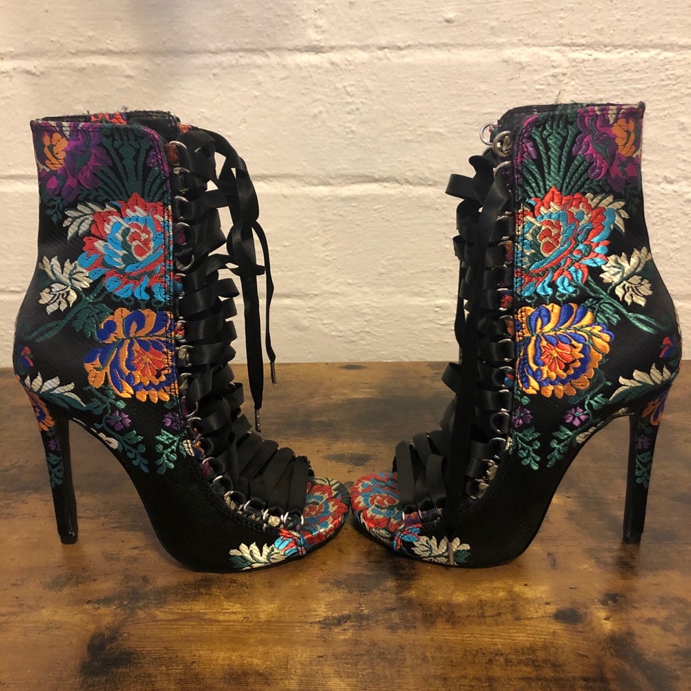 Steve Madden Fuego Brocade Floral Booties